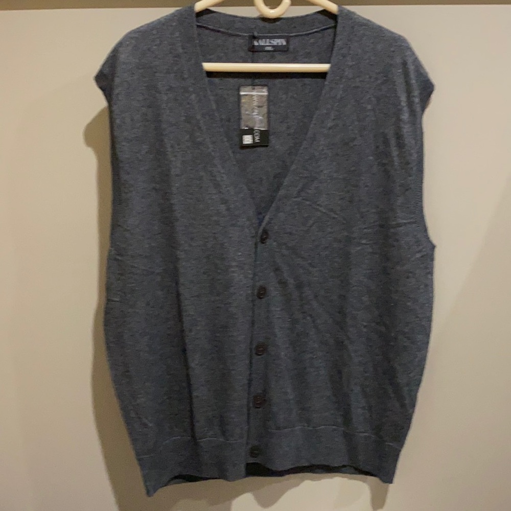 Sweater vest
